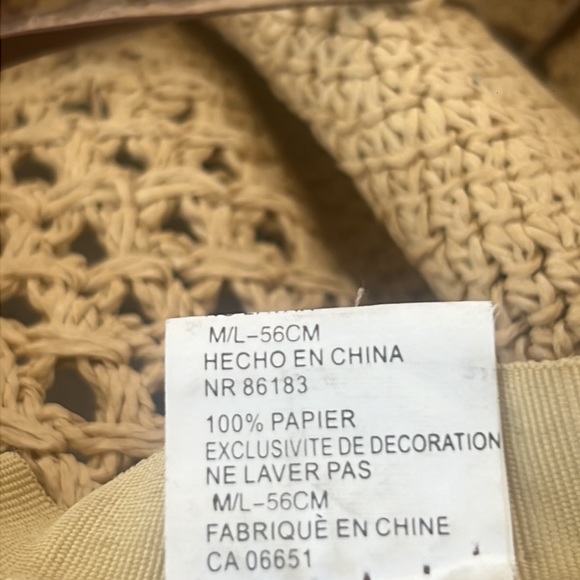 Limited Too girls paper hat - Picture 6 of 7